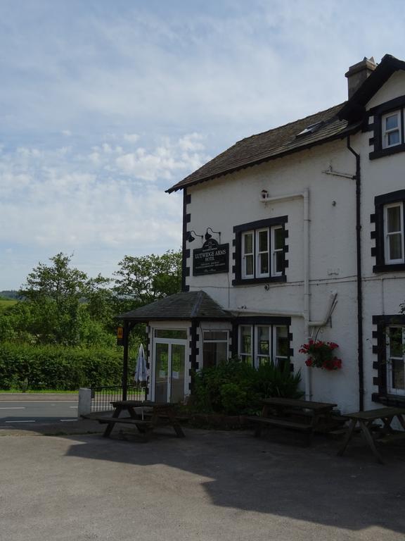 Hotel Lutwidge Arms à Holmrook Extérieur photo
